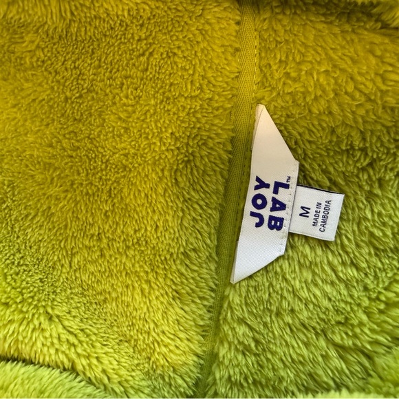 JoyLab Vibrant Green Fleece Top - Picture 2 of 7